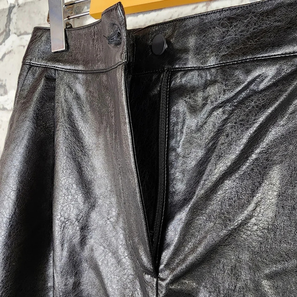 Oak + Fort Vegan Leather Cropped Pants Taper Leg High Waist Black Size Medium - Picture 6 of 12